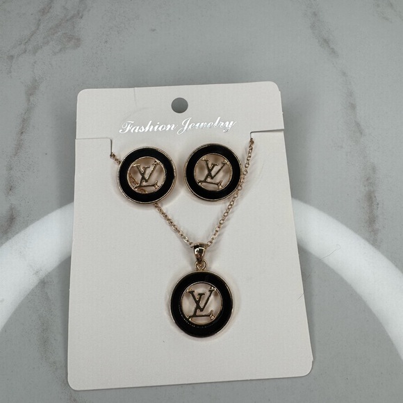 Earring & Necklace Set - Picture 11 of 12